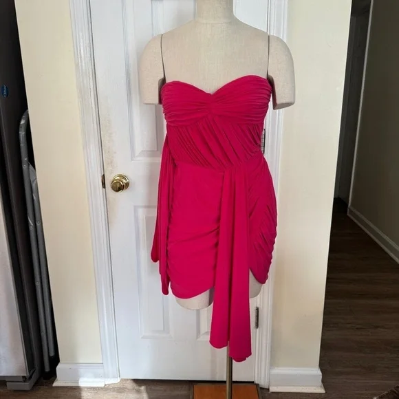 IEENA by Mac Duggal Hot Pink Strapless Ruched Mini Dress | Style 11565 | Size 6 - Picture 4 of 12